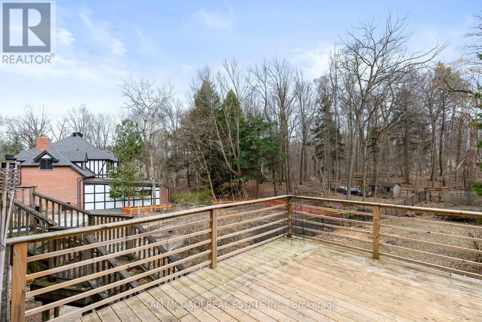 690 MEADOW WOOD ROAD Image 33