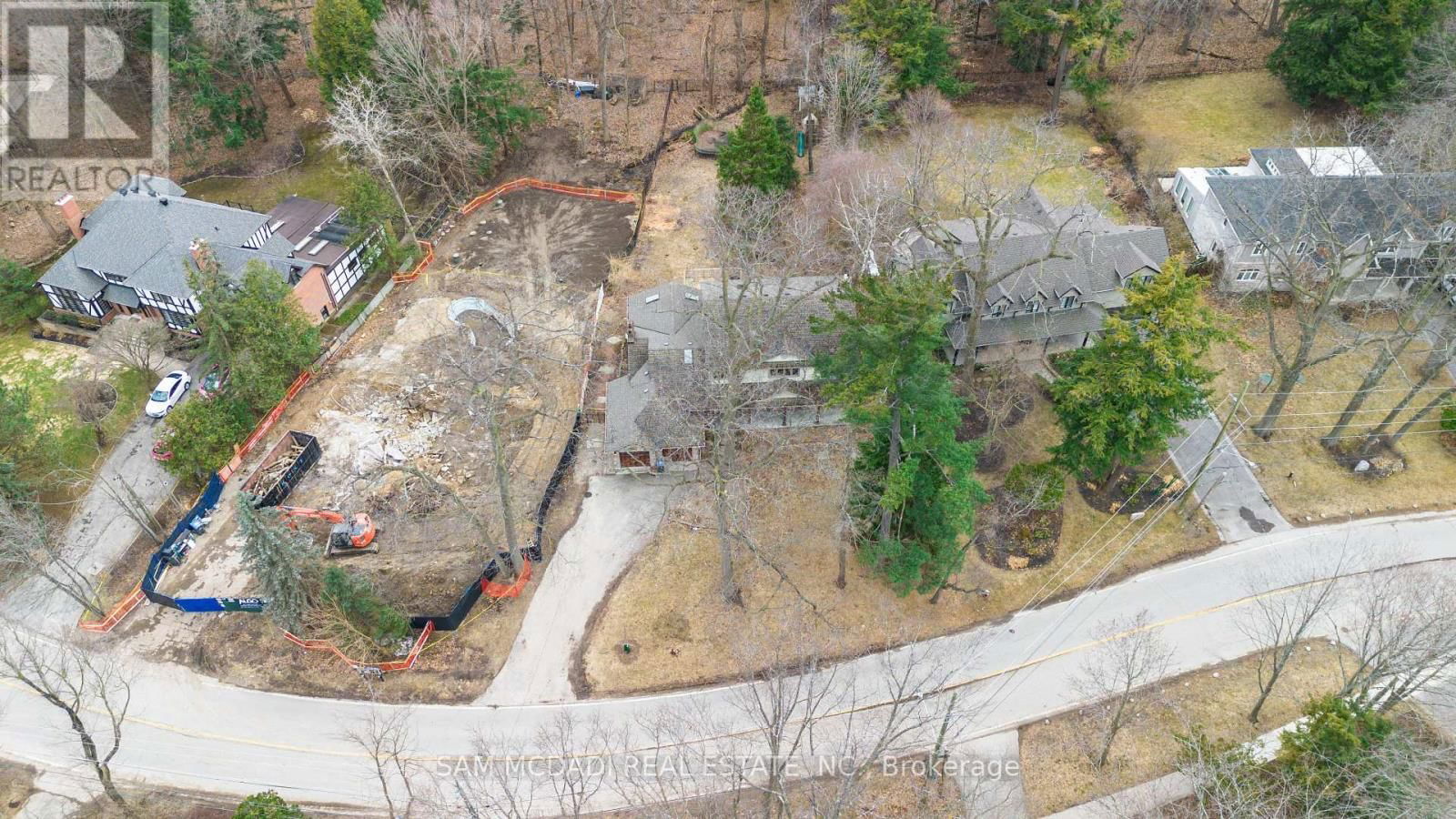 690 MEADOW WOOD ROAD Image 37