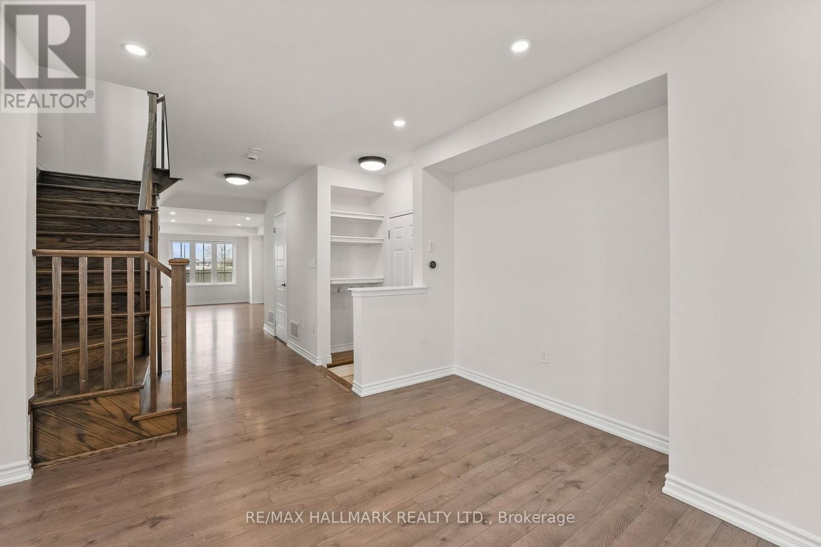 134 LEMIEUX COURT Image 3