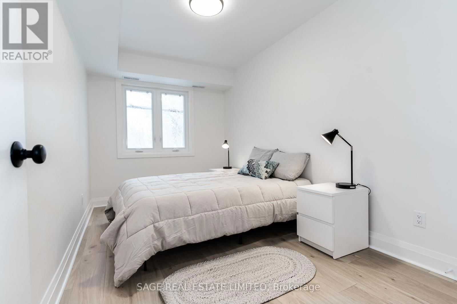 2 - 2413 DUNDAS STREET WEST Image 3