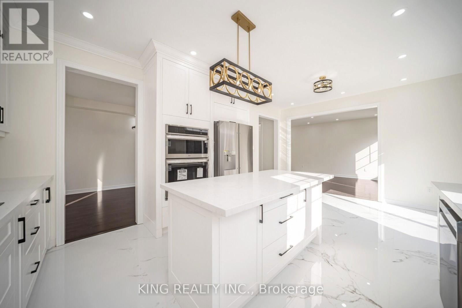 52 HAVERSTOCK CRESCENT Image 12