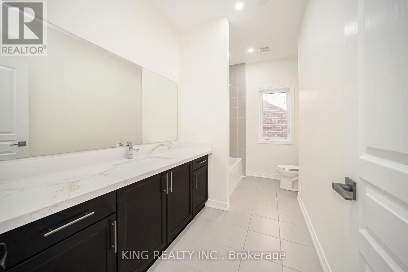 52 HAVERSTOCK CRESCENT Image 30