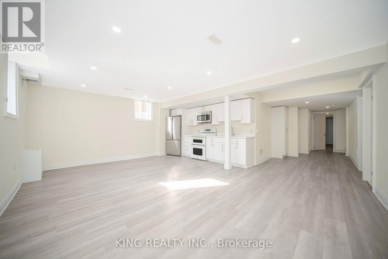 52 HAVERSTOCK CRESCENT Image 40