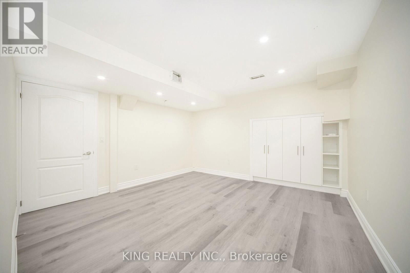 52 HAVERSTOCK CRESCENT Image 43
