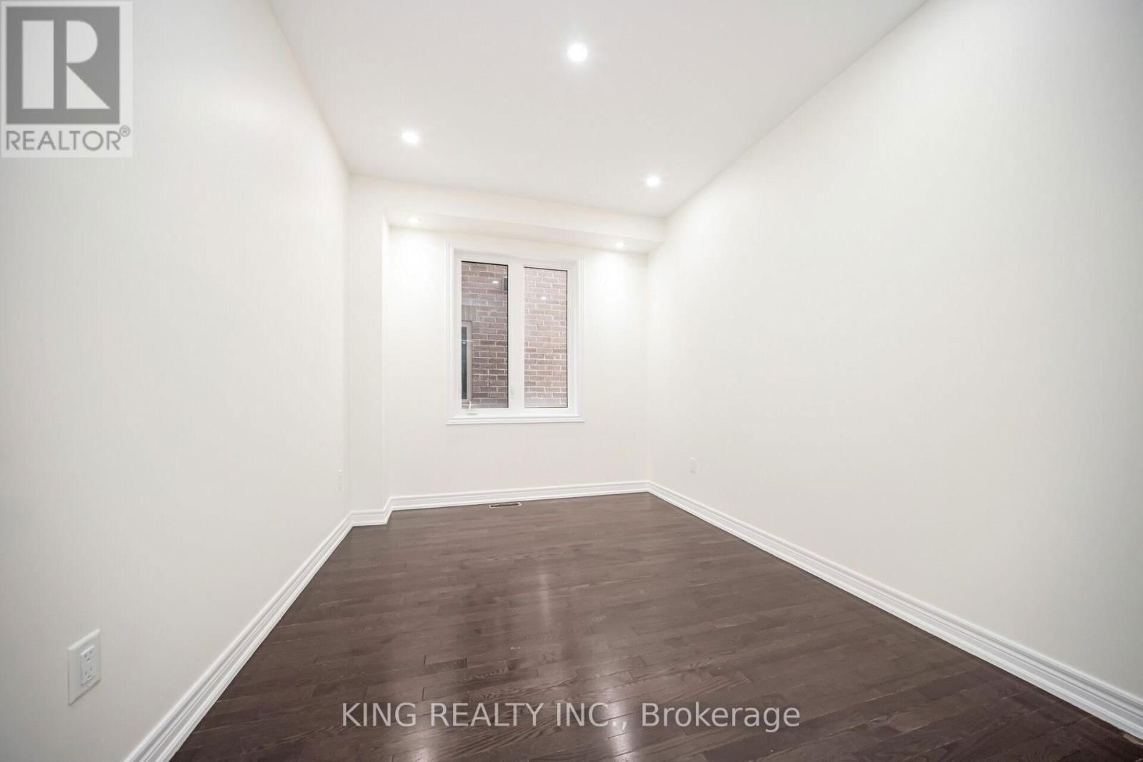 52 HAVERSTOCK CRESCENT Image 6