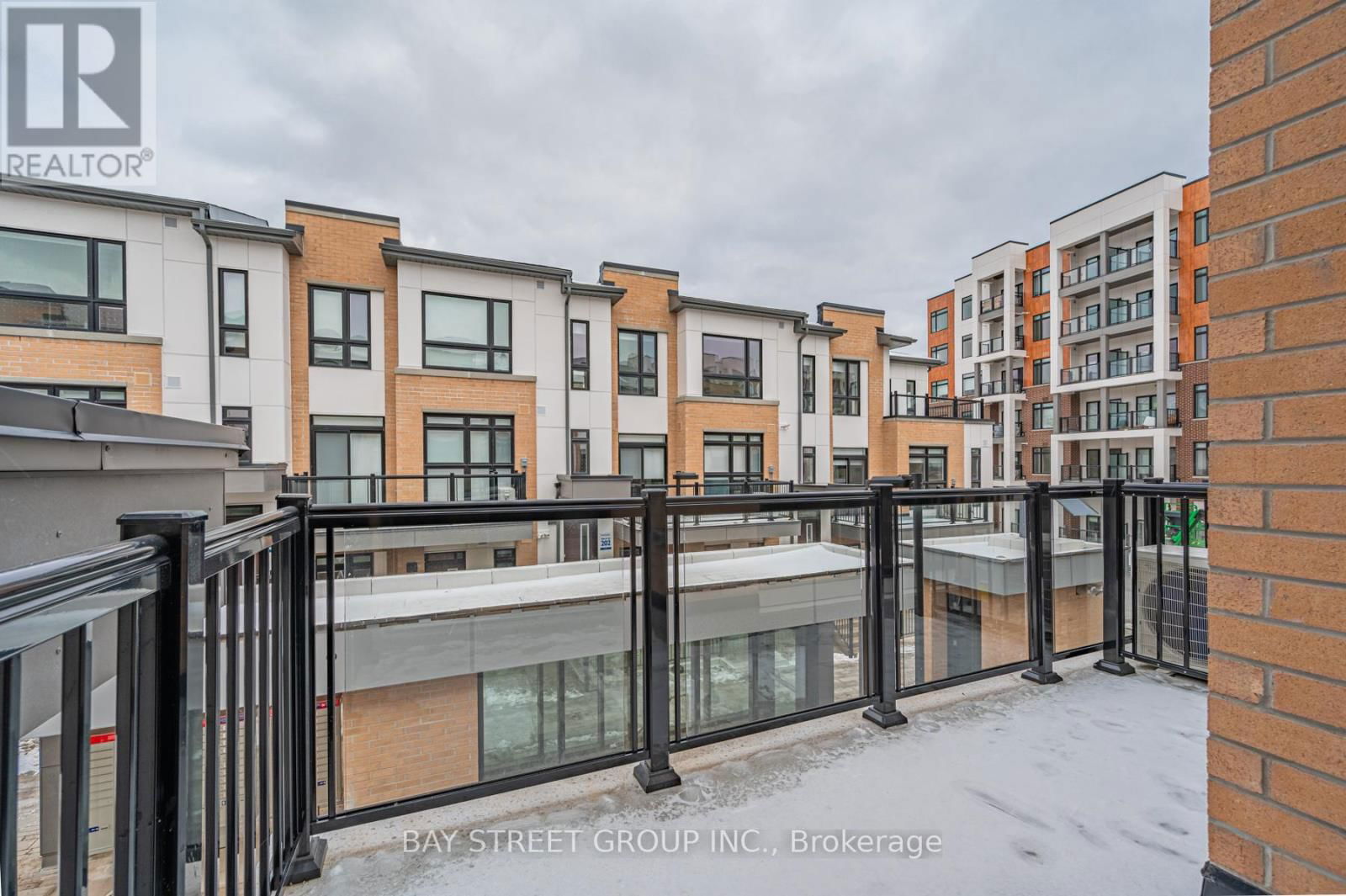 211 - 145 CANON JACKSON DRIVE Image 16