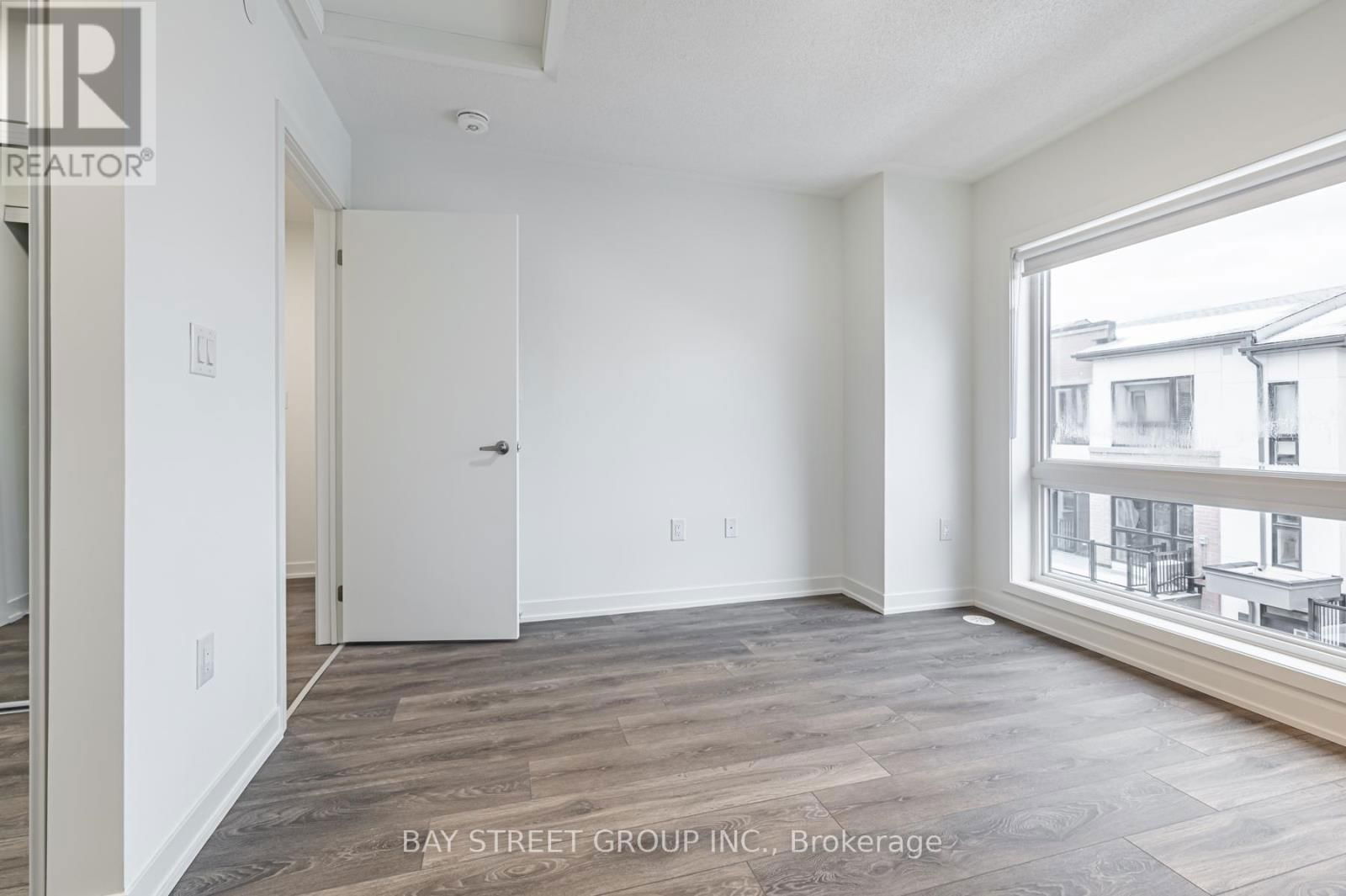 211 - 145 CANON JACKSON DRIVE Image 21