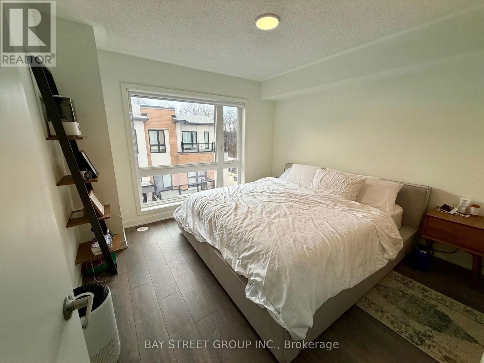 211 - 145 CANON JACKSON DRIVE Image 32