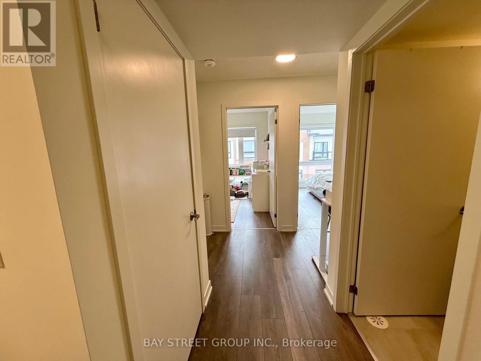 211 - 145 CANON JACKSON DRIVE Image 34