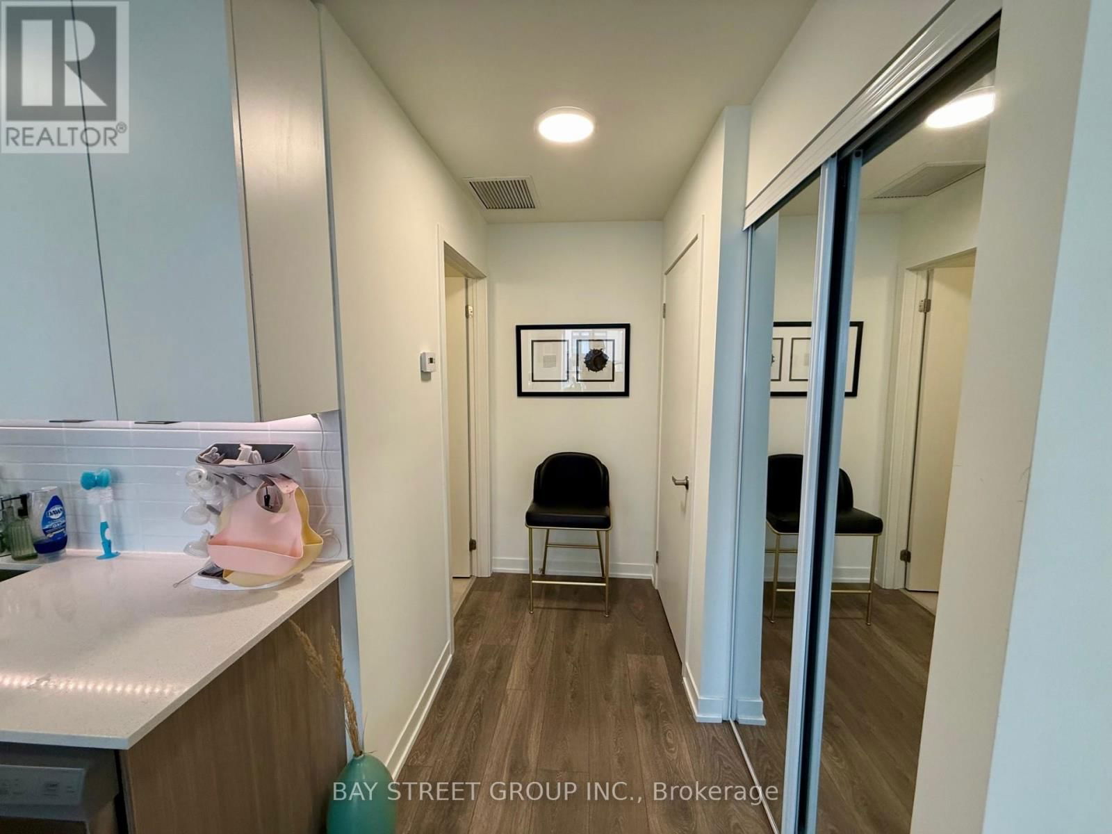 211 - 145 CANON JACKSON DRIVE Image 35