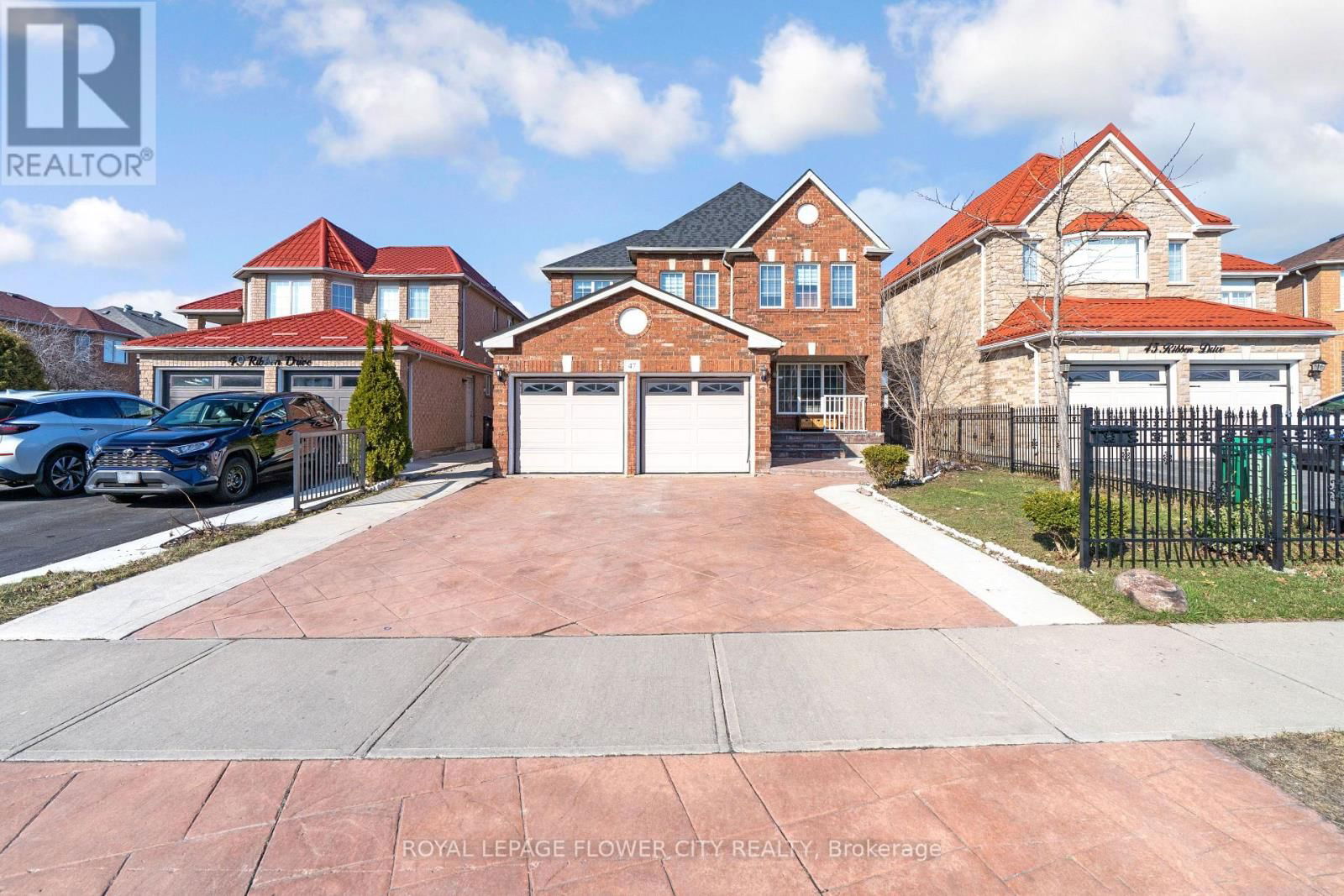 47 RIBBON DRIVE Image 1