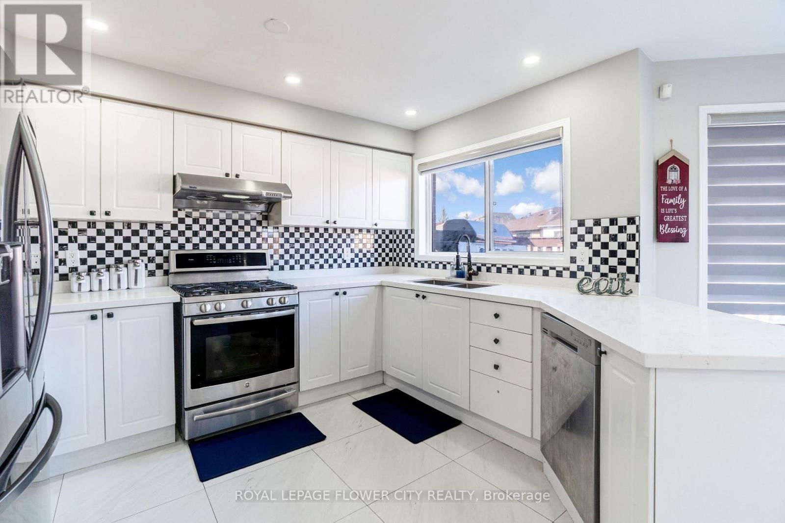 47 RIBBON DRIVE Image 13
