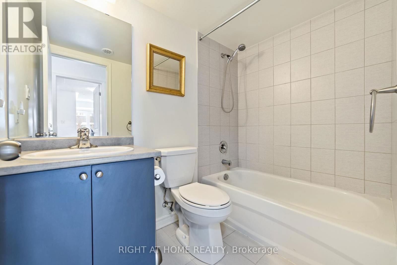 2 - 1155 STROUD LANE Image 15
