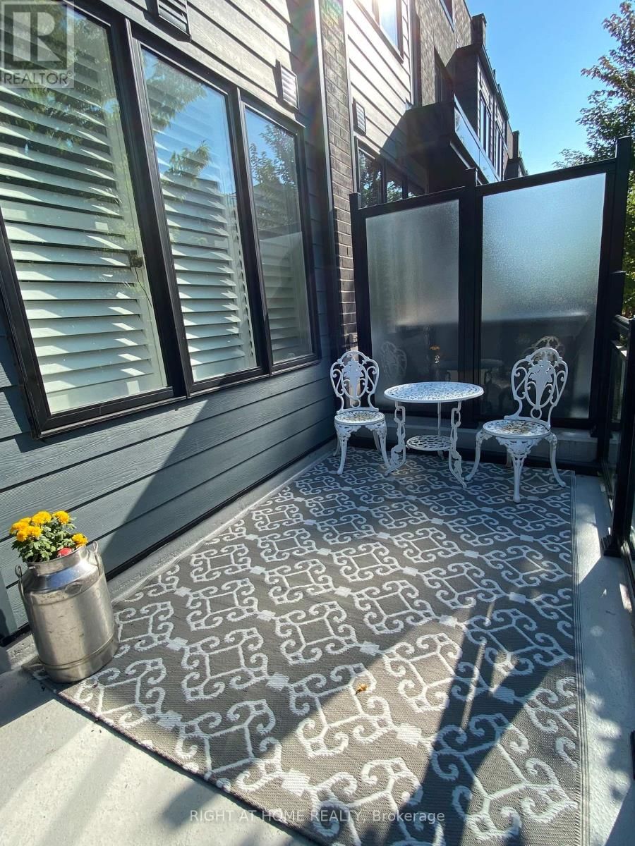2 - 1155 STROUD LANE Image 2