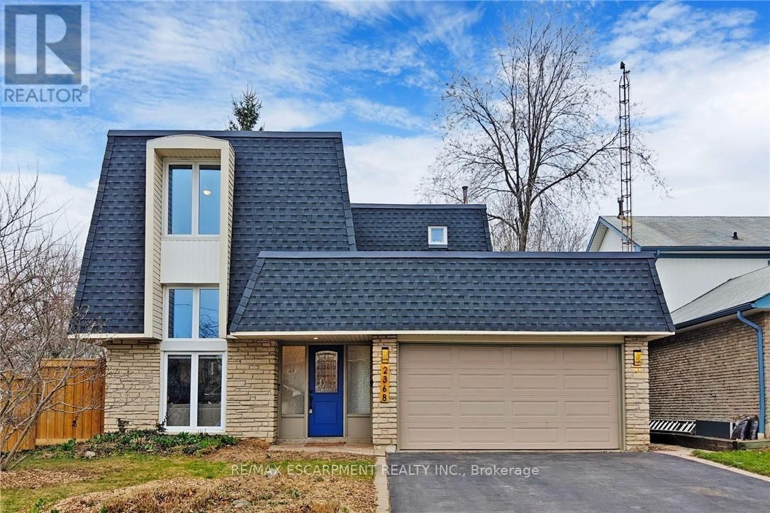 2368 CAVENDISH DRIVE Image 1