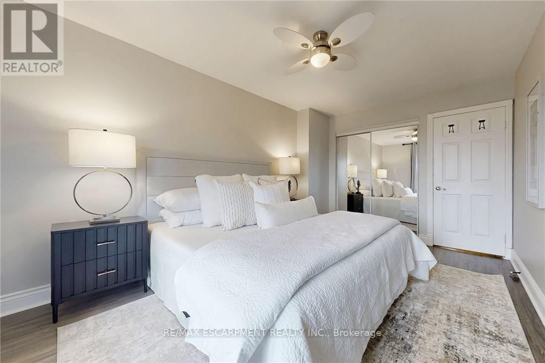 2368 CAVENDISH DRIVE Image 17