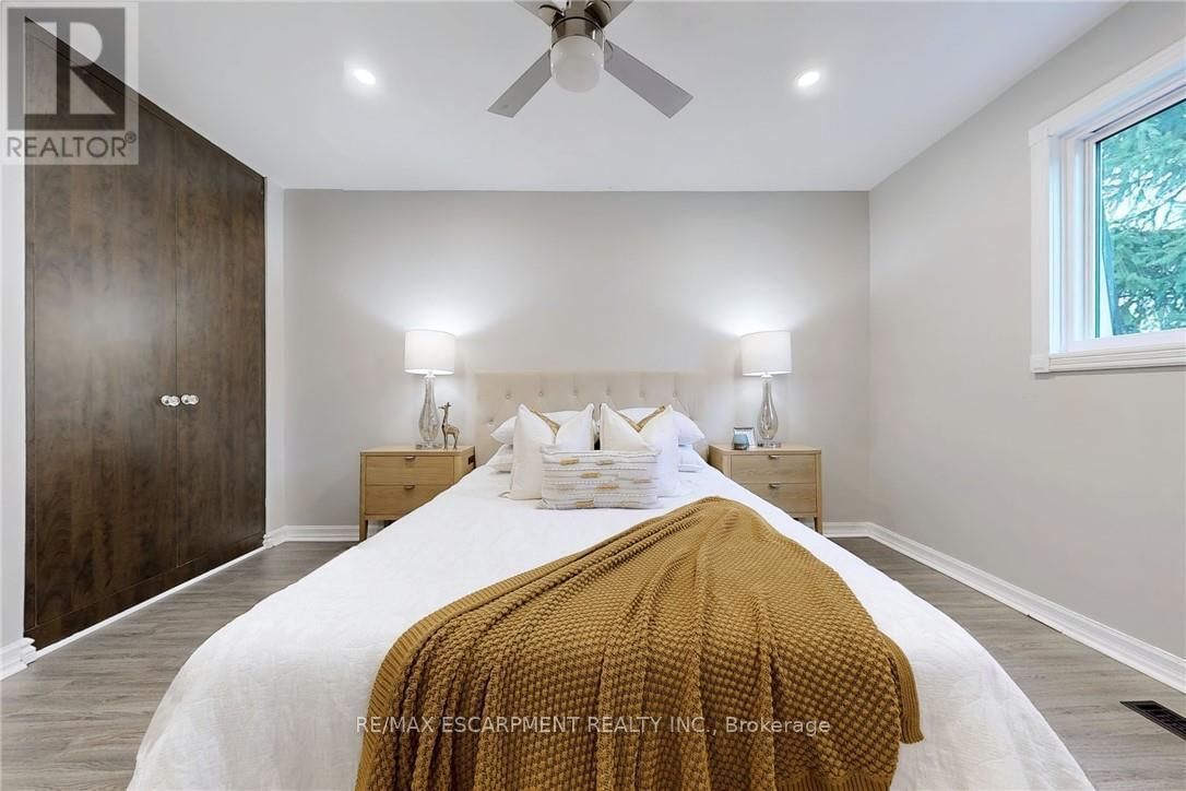 2368 CAVENDISH DRIVE Image 20