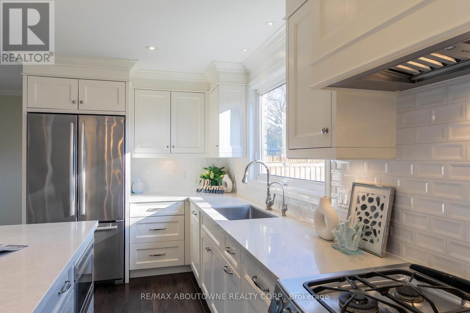 434 BROOKMILL ROAD Image 14