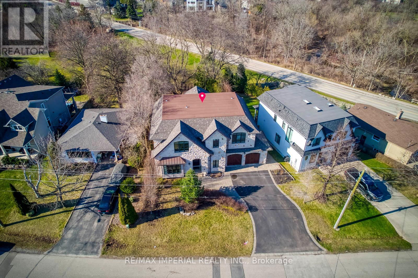409 VALLEY DRIVE Image 1
