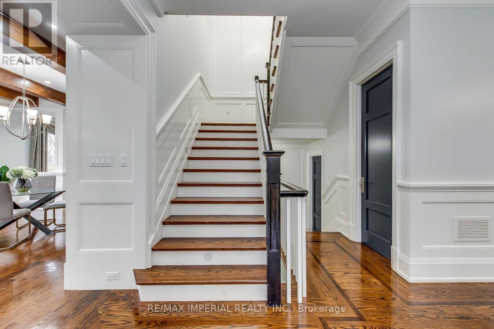 409 VALLEY DRIVE Image 22