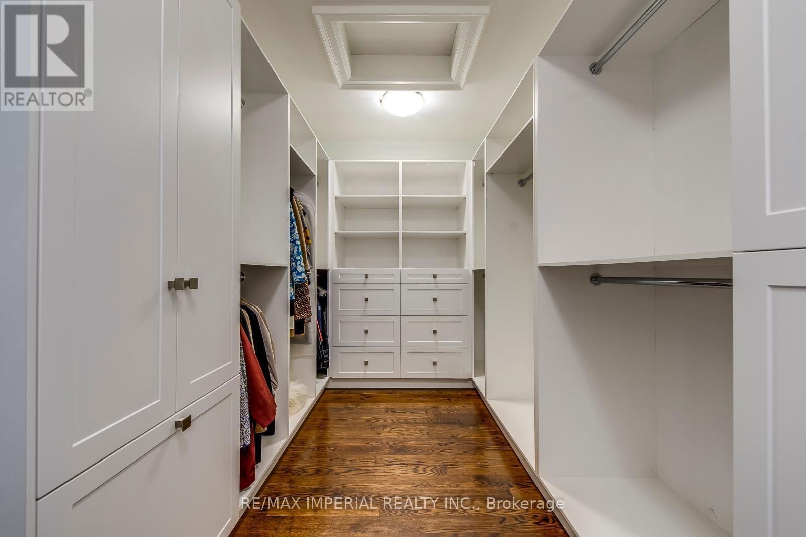 409 VALLEY DRIVE Image 29