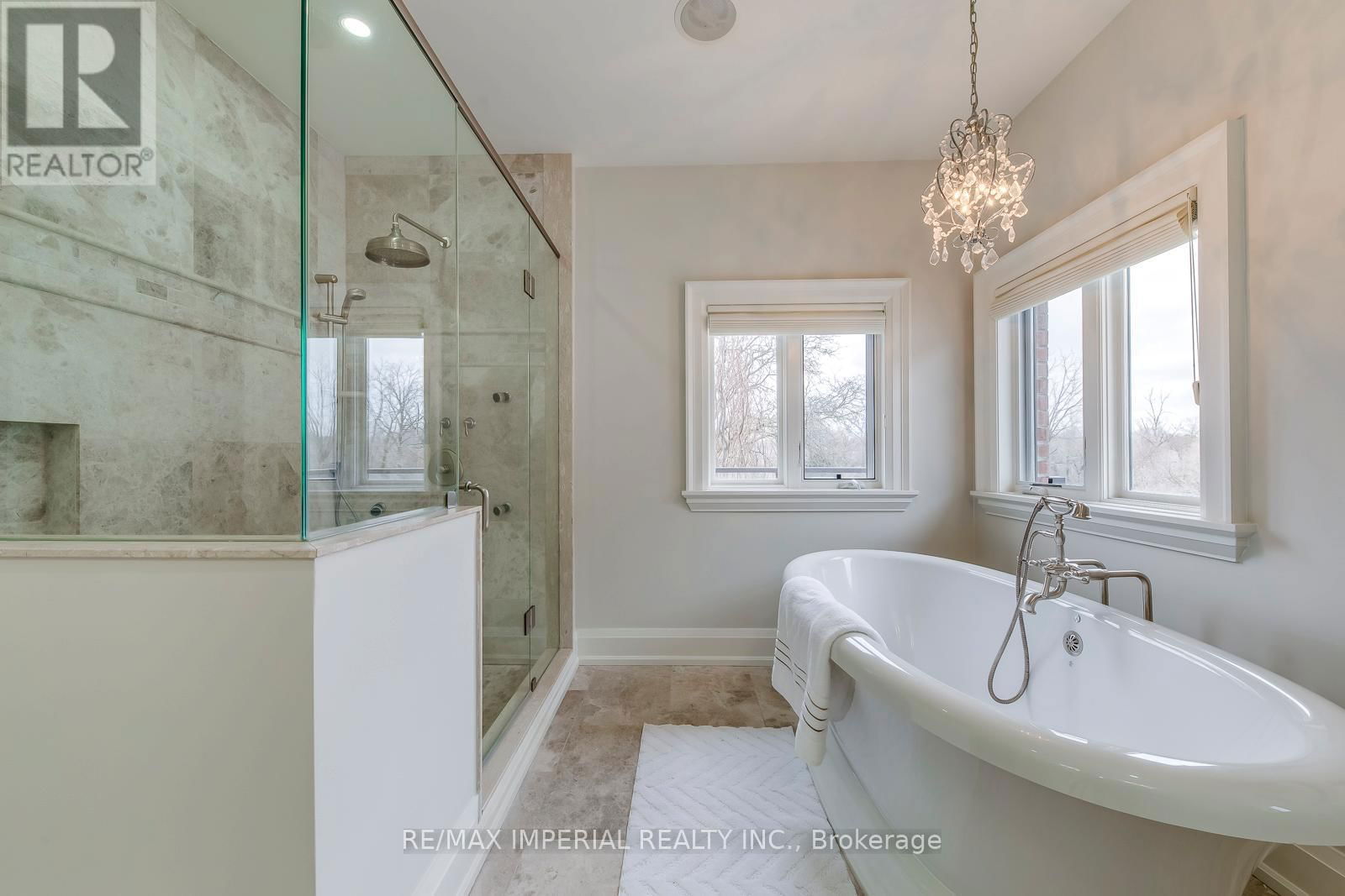 409 VALLEY DRIVE Image 31
