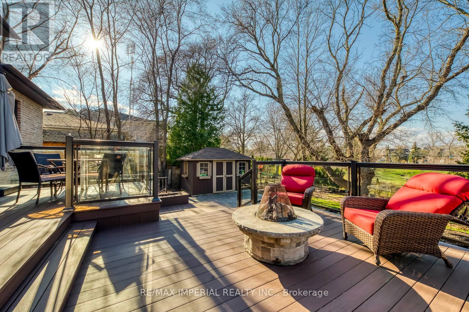 409 VALLEY DRIVE Image 47