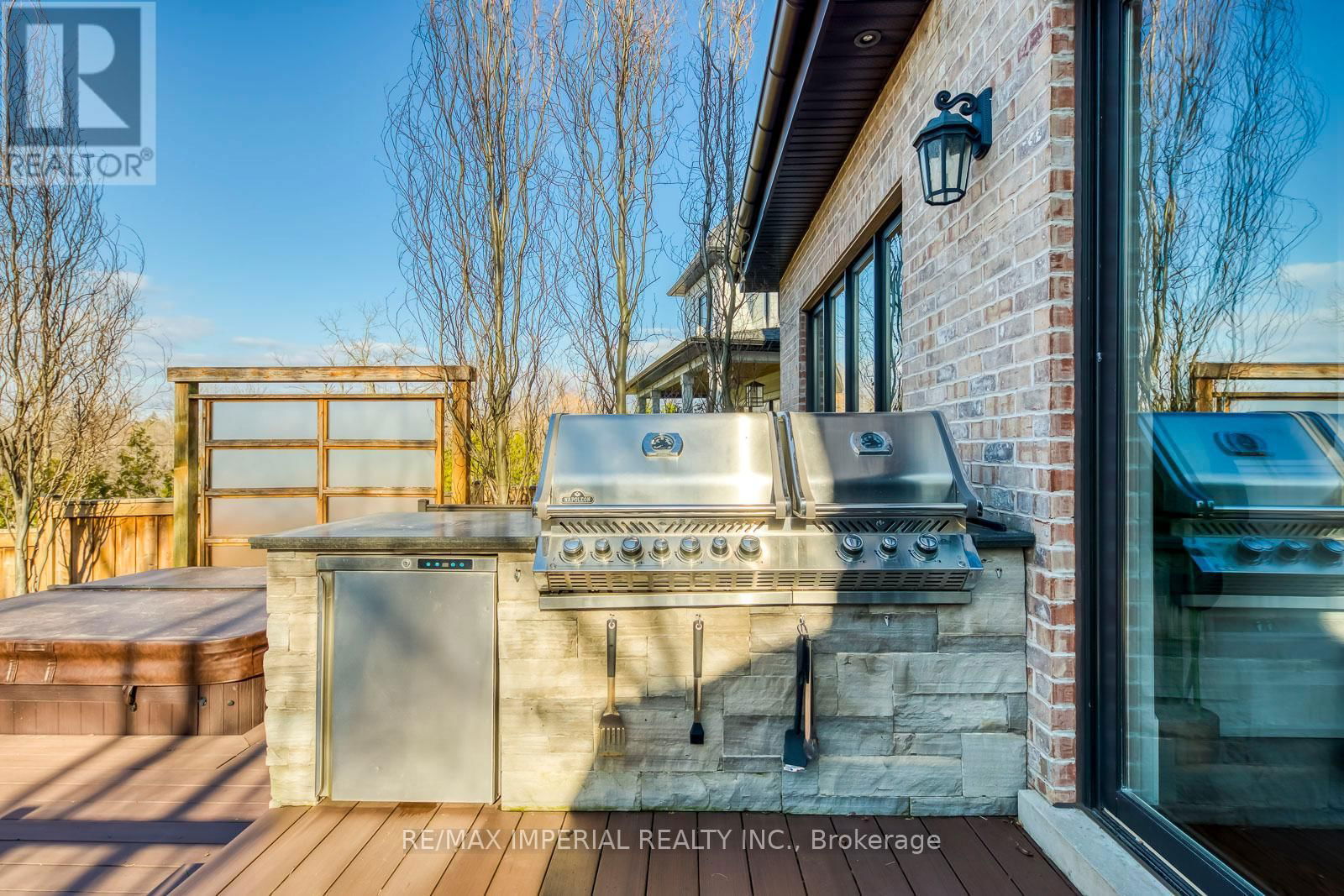 409 VALLEY DRIVE Image 49