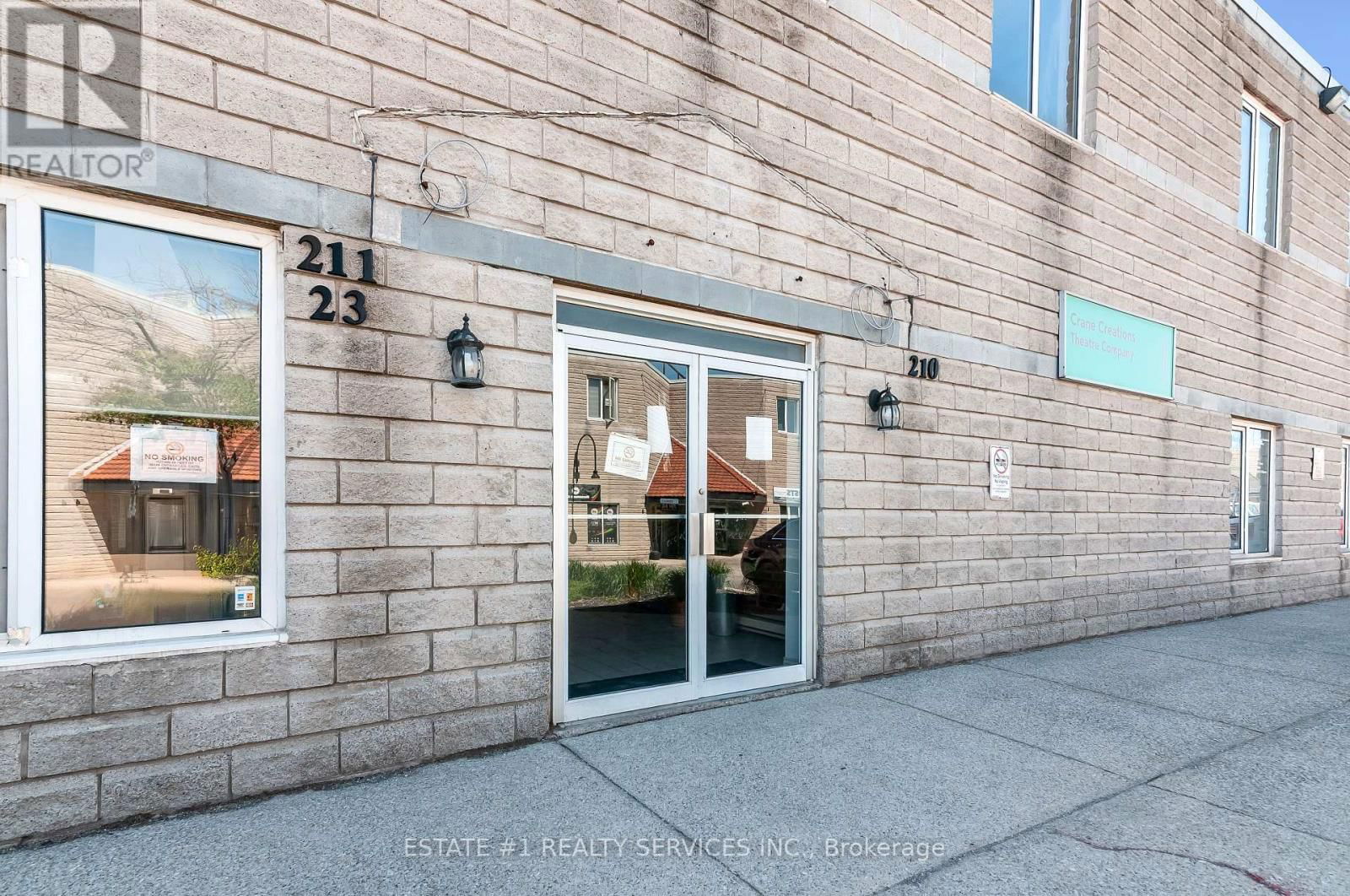 211 - 2359 ROYAL WINDSOR DRIVE Image 21