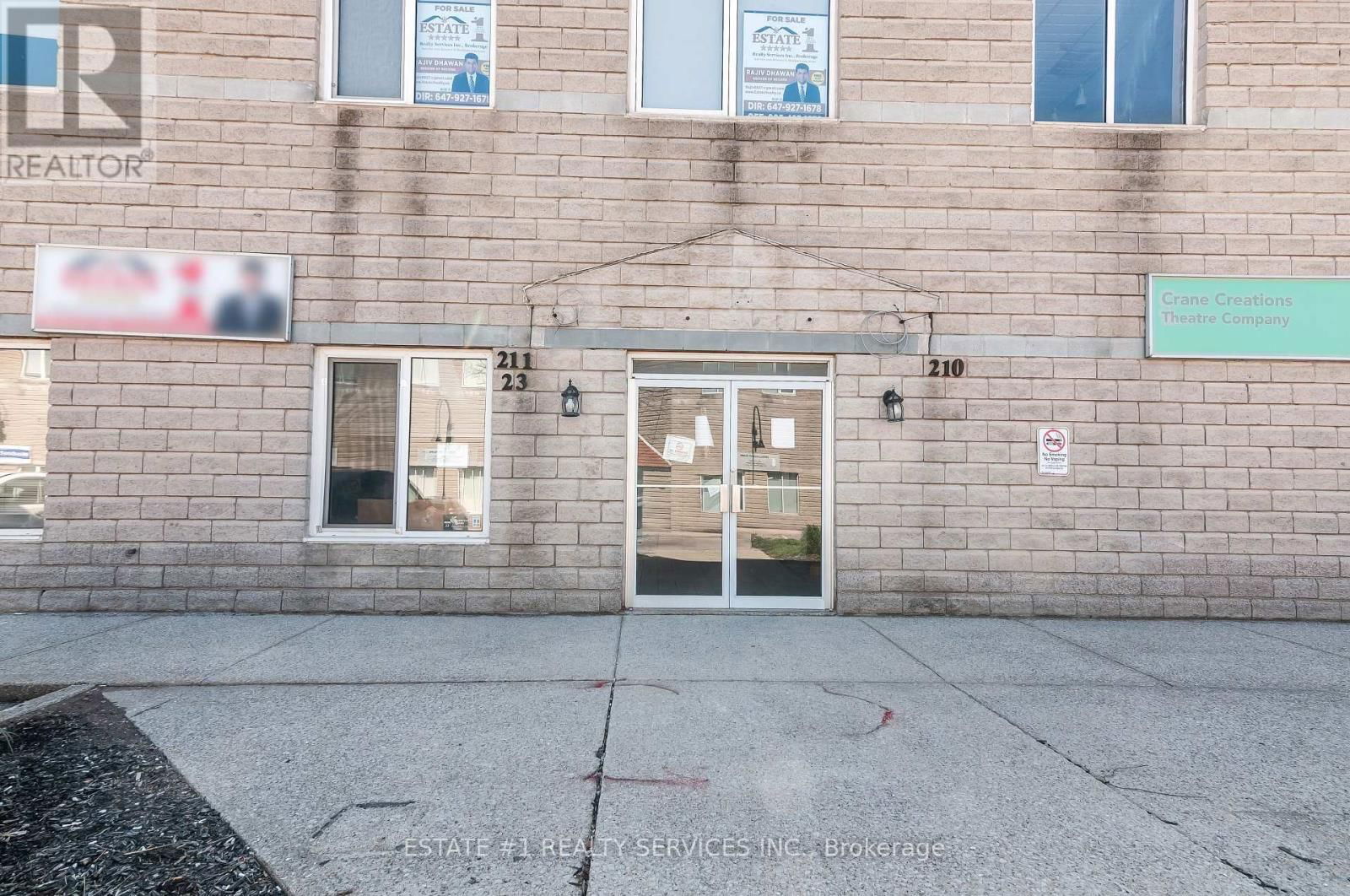 211 - 2359 ROYAL WINDSOR DRIVE Image 22