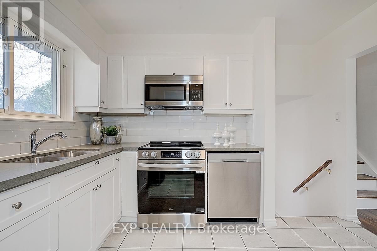 11 TULLAMORE ROAD Image 21