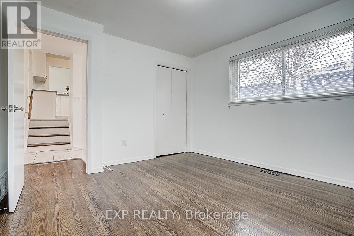 11 TULLAMORE ROAD Image 36