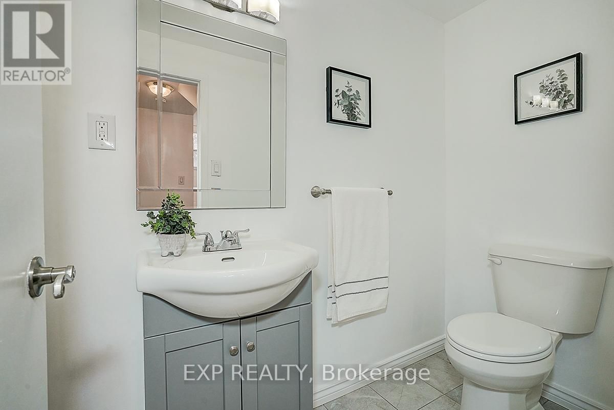 11 TULLAMORE ROAD Image 39