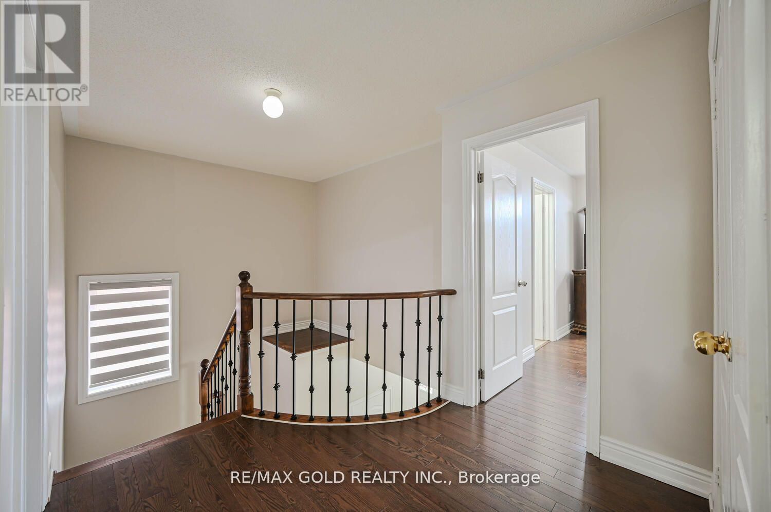 37 REDWILLOW ROAD Image 20