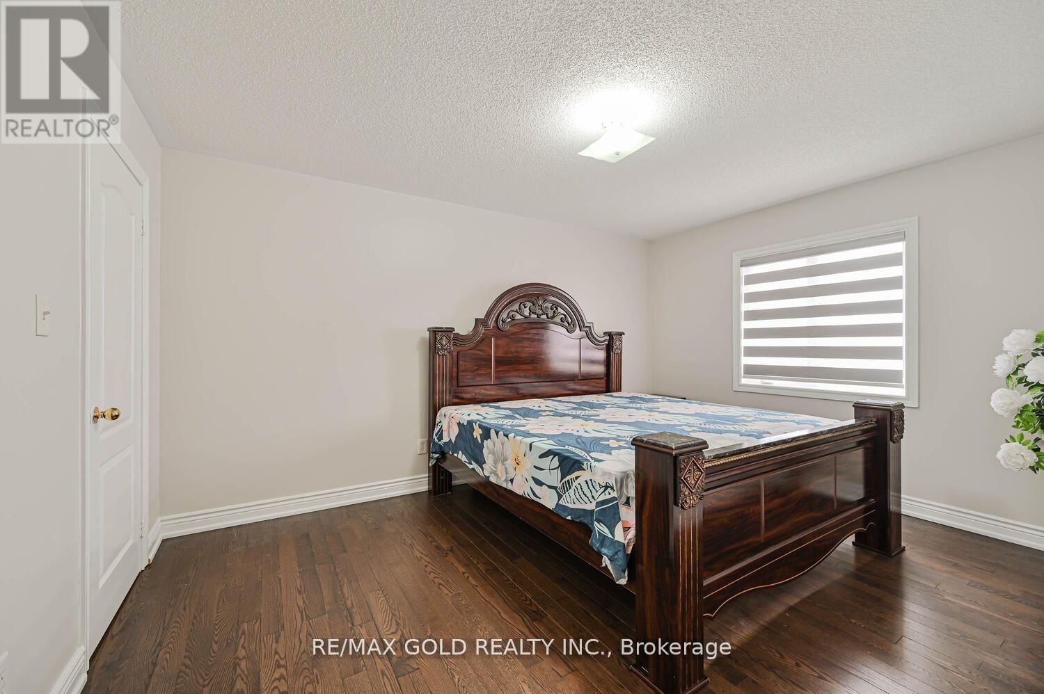 37 REDWILLOW ROAD Image 27