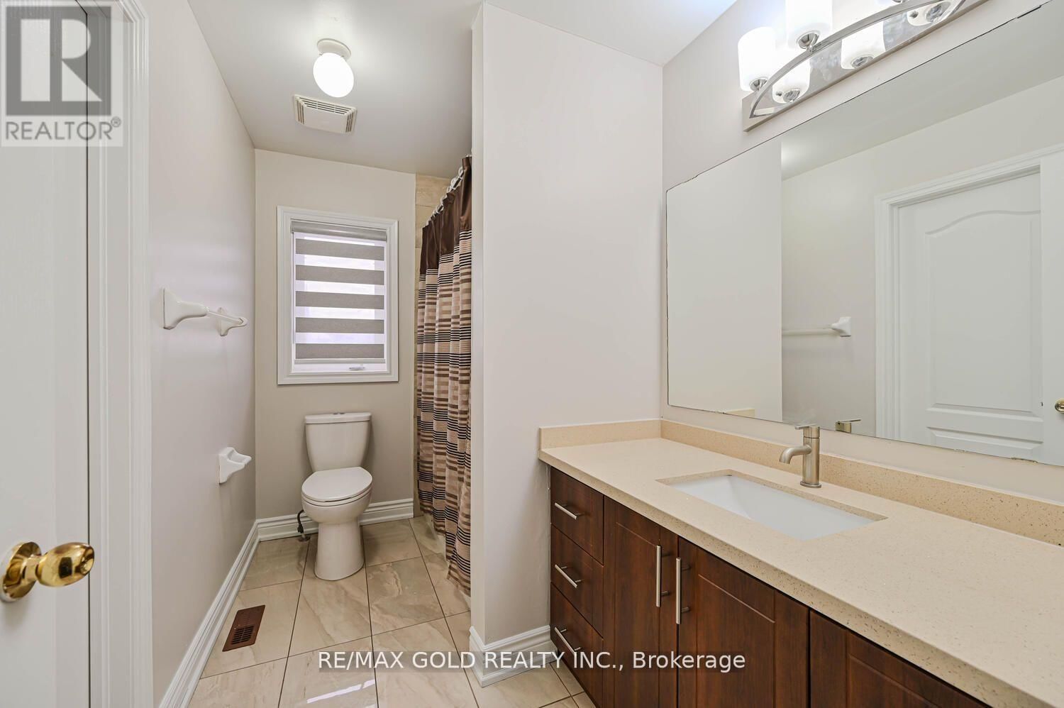 37 REDWILLOW ROAD Image 29