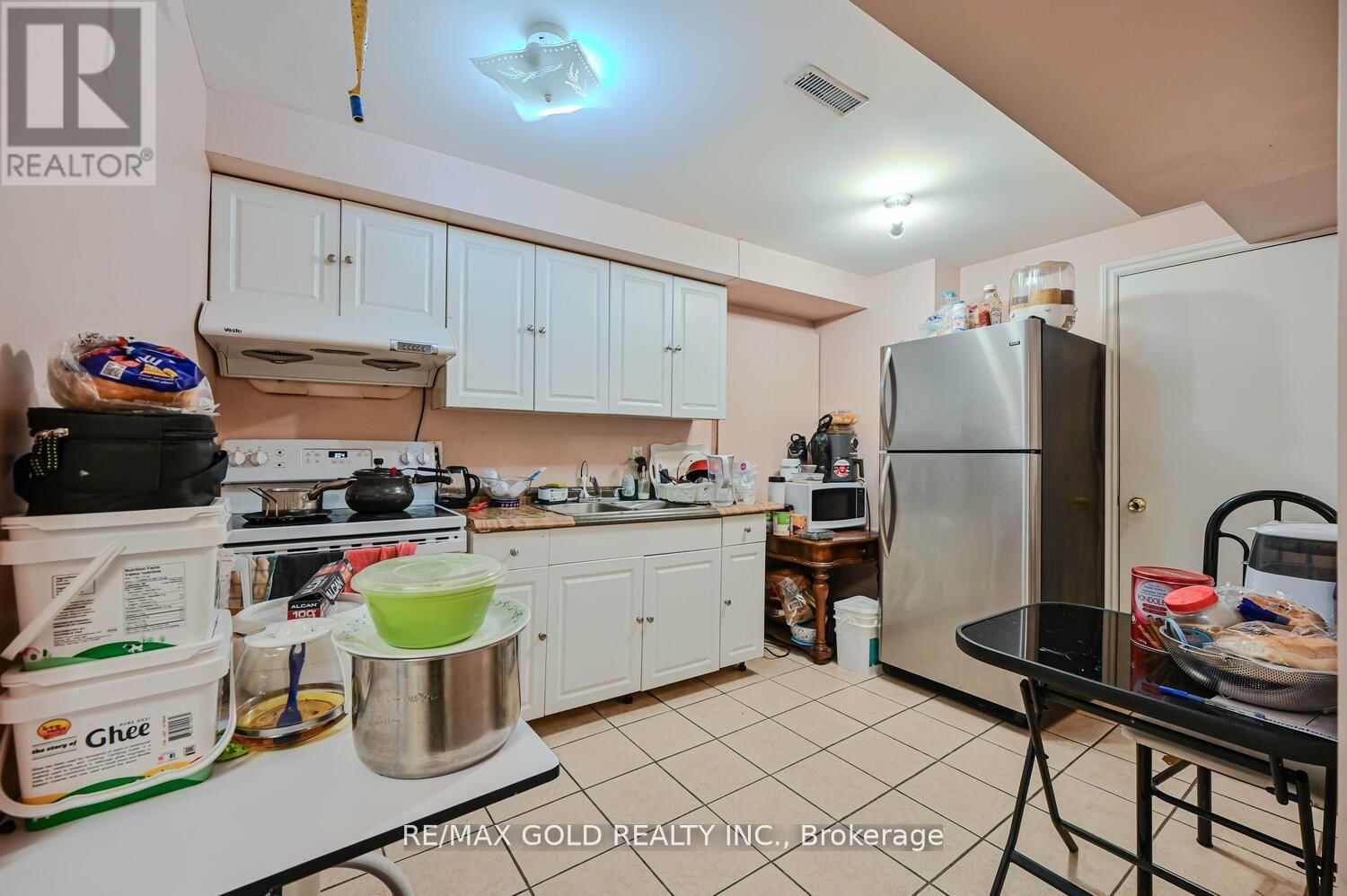 37 REDWILLOW ROAD Image 33