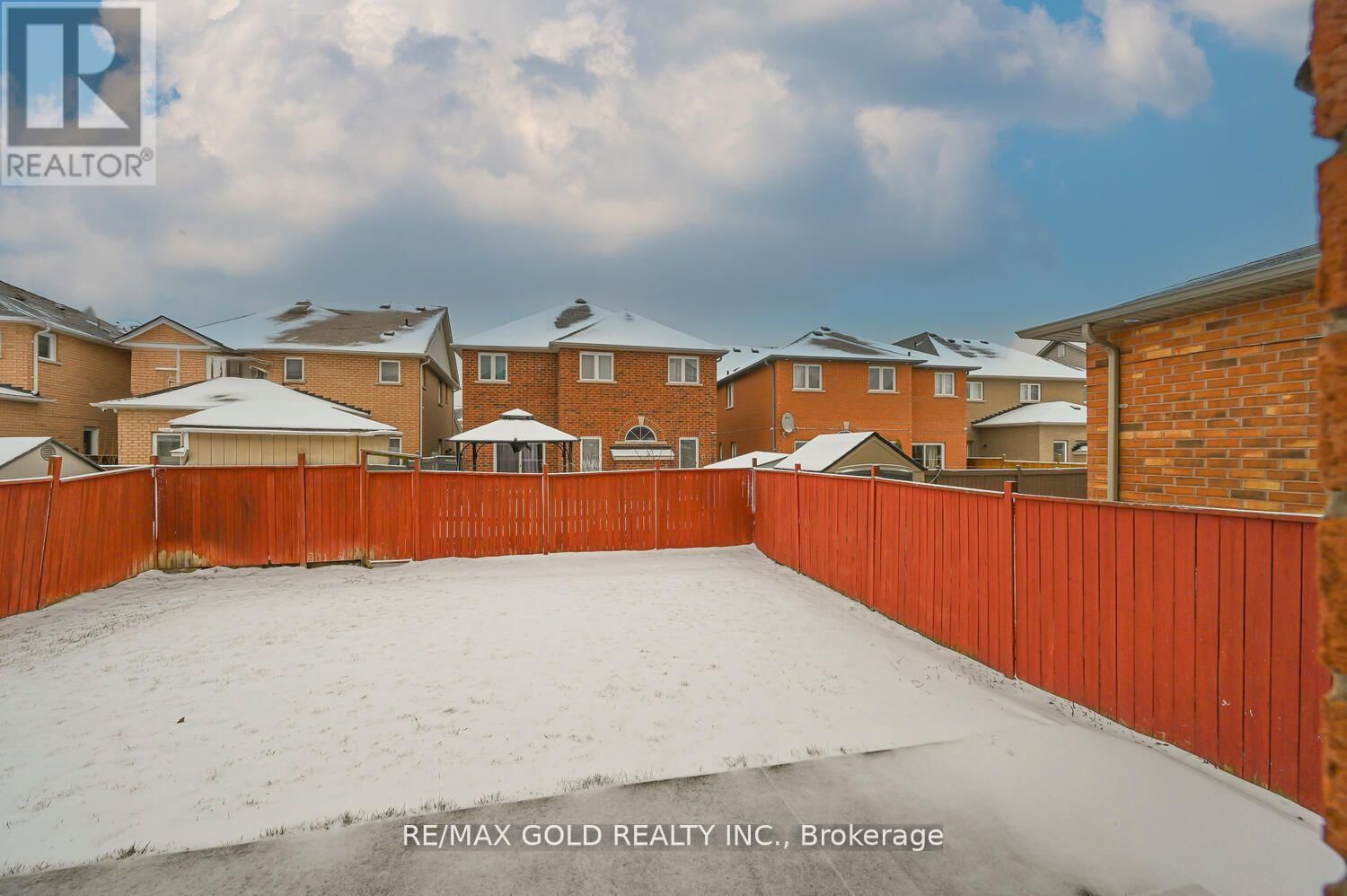 37 REDWILLOW ROAD Image 38