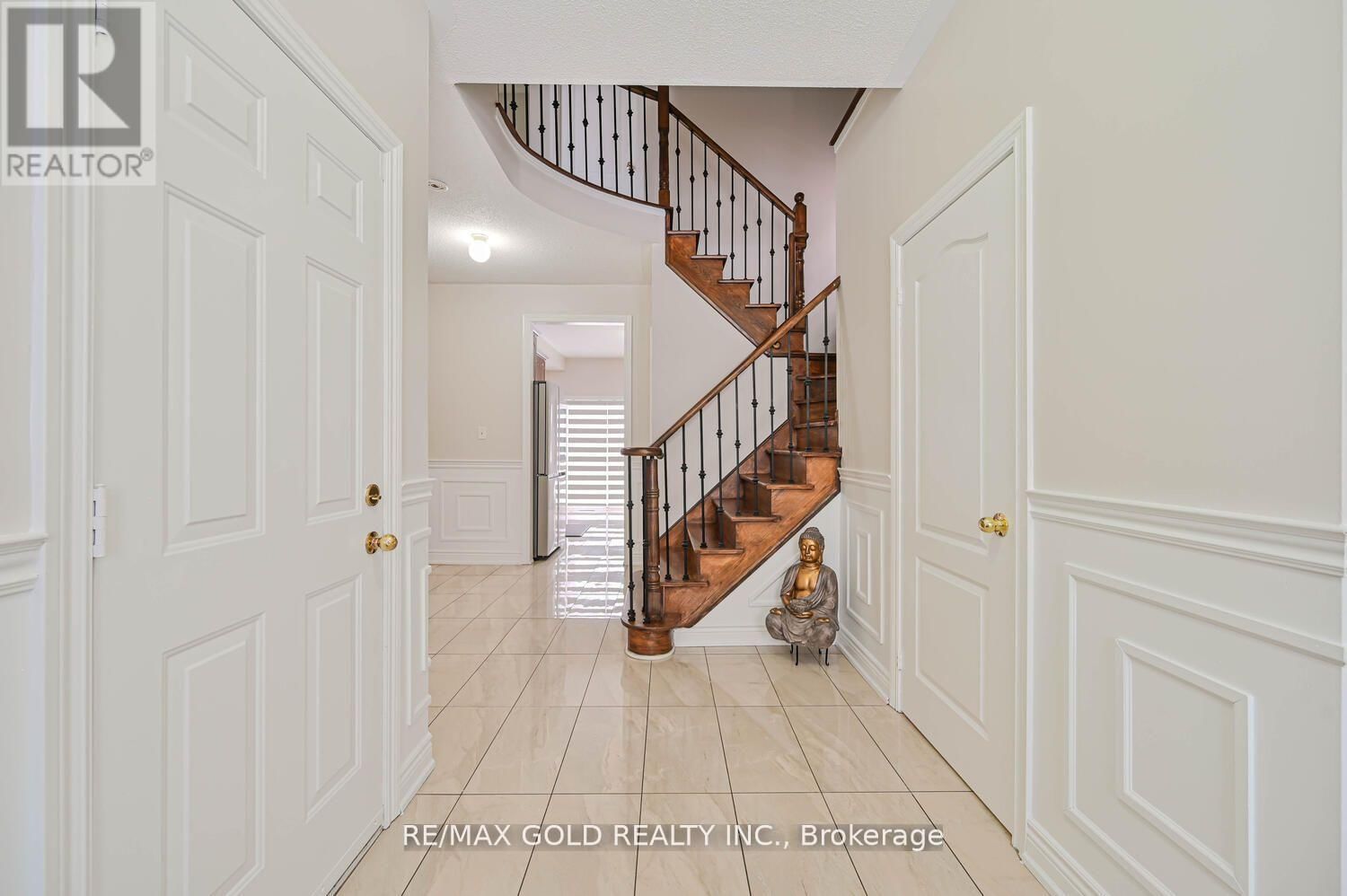 37 REDWILLOW ROAD Image 4