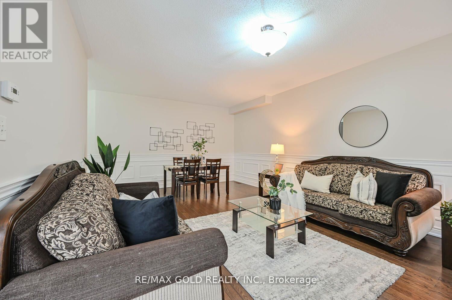 37 REDWILLOW ROAD Image 8