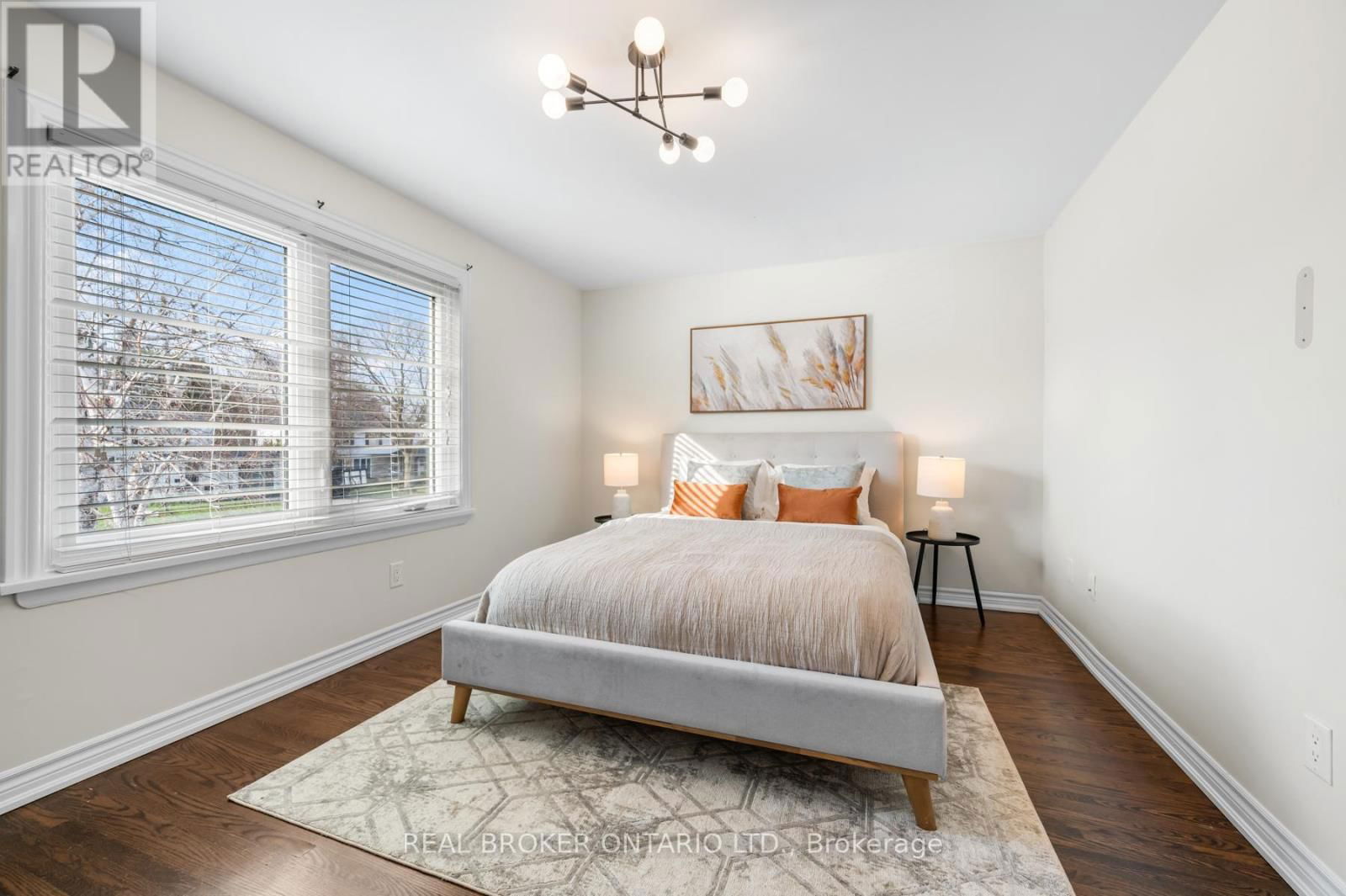 9 CAVENDISH CRESCENT Image 32