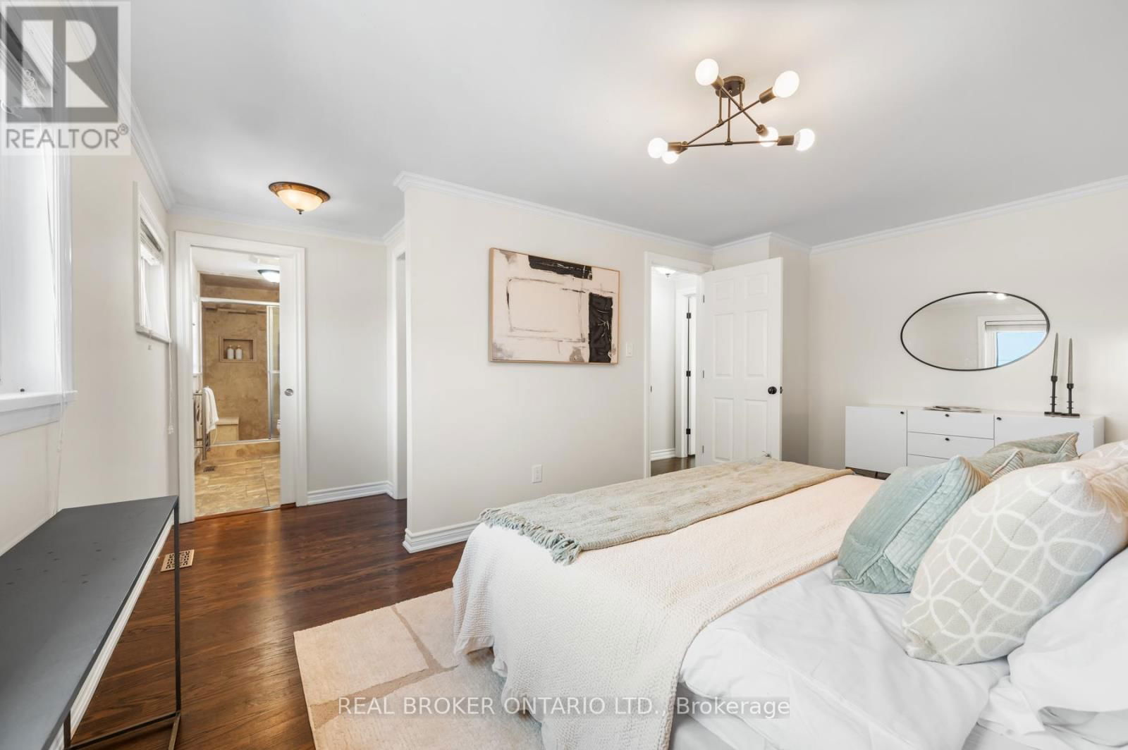 9 CAVENDISH CRESCENT Image 43
