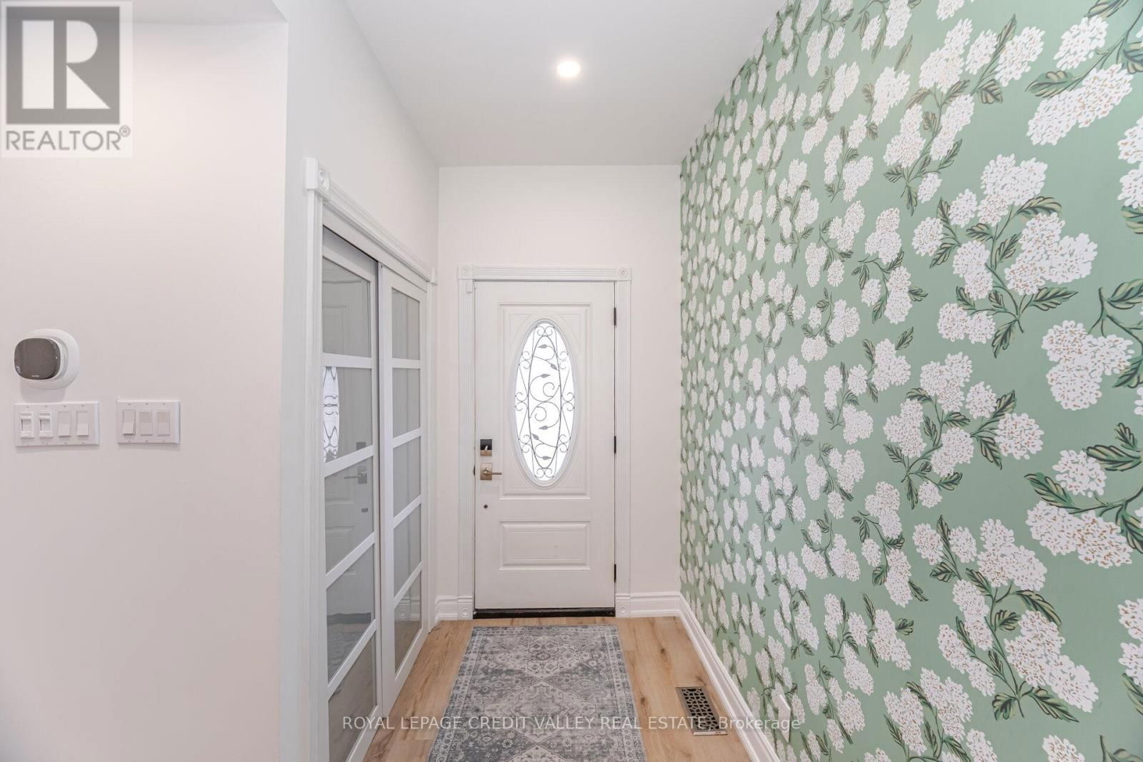 165 ISLINGTON AVENUE Image 5