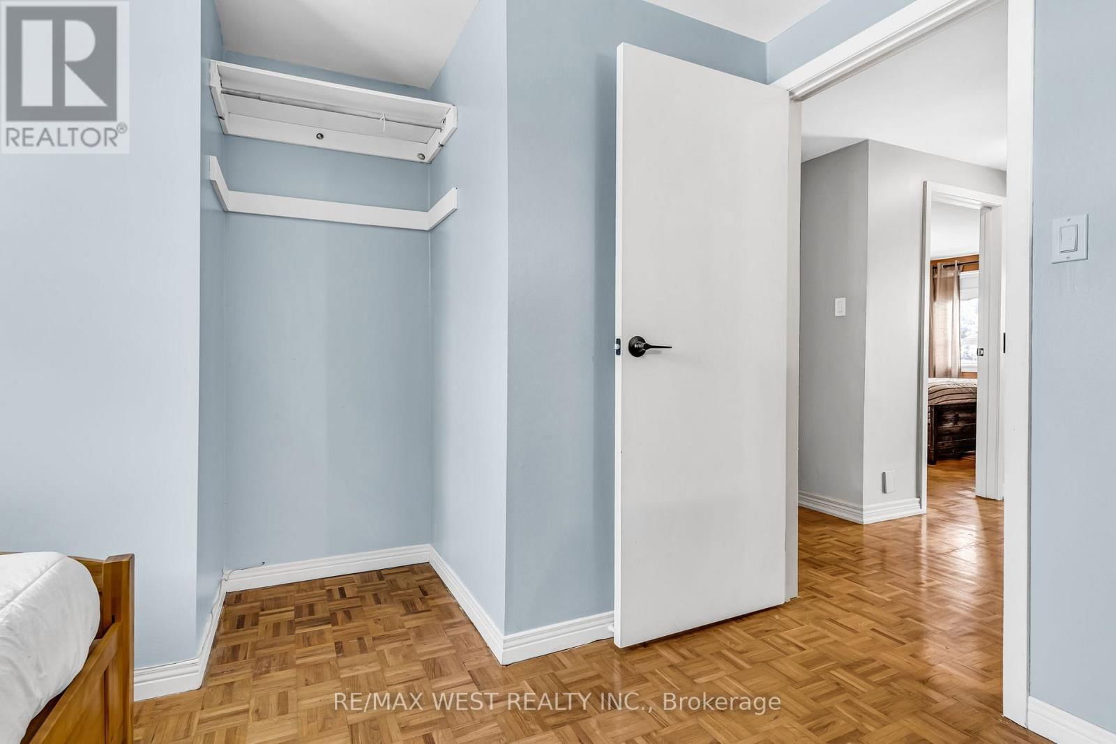 10 GREENWOOD CRESCENT Image 31