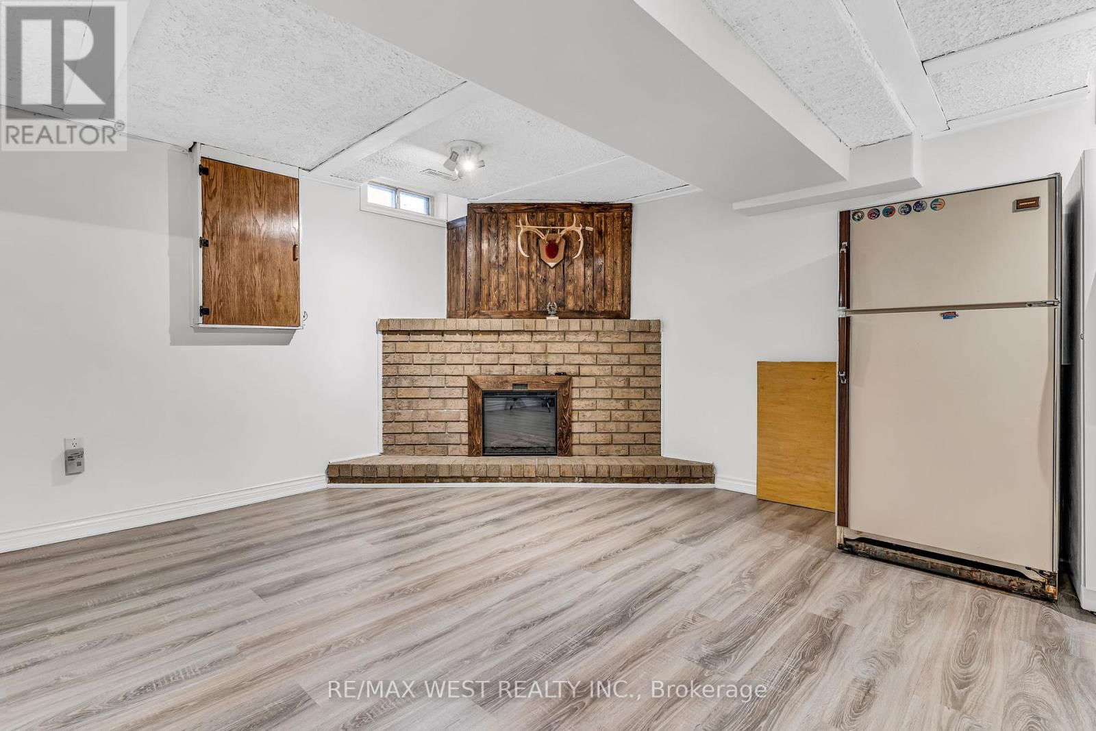 10 GREENWOOD CRESCENT Image 42