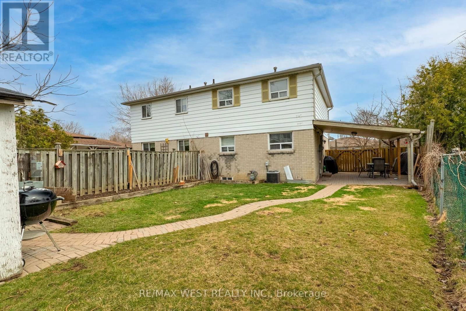 10 GREENWOOD CRESCENT Image 49