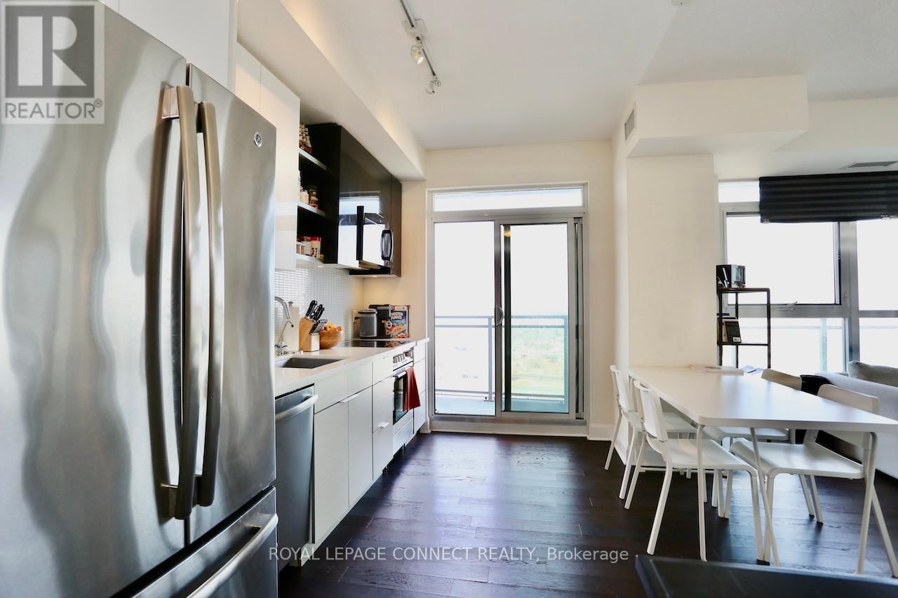 2504 - 33 SHORE BREEZE DRIVE Image 6