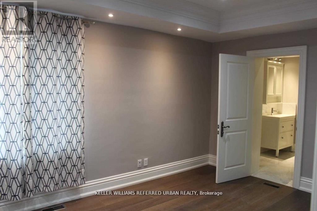 141 GRACEFIELD AVENUE Image 11