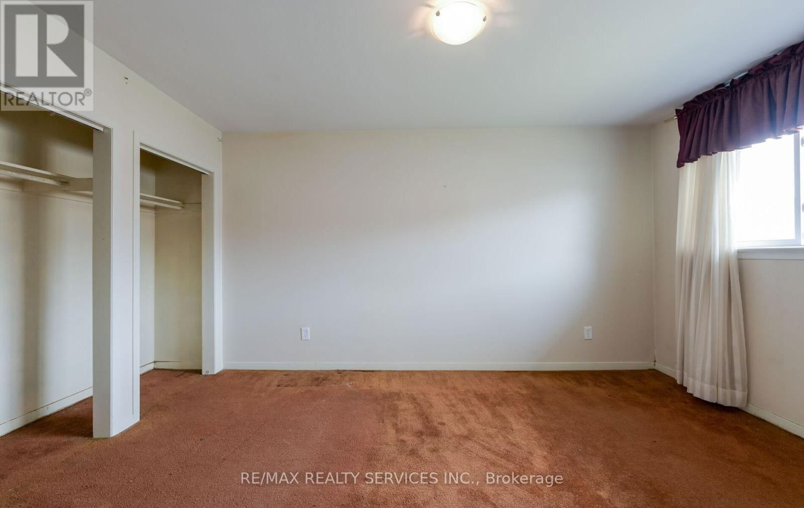 140 CLARENCE STREET Image 17