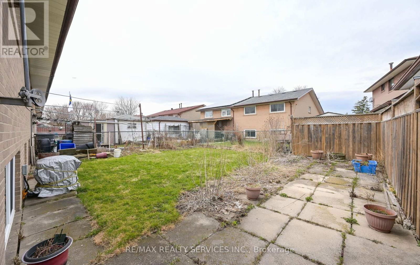 140 CLARENCE STREET Image 41